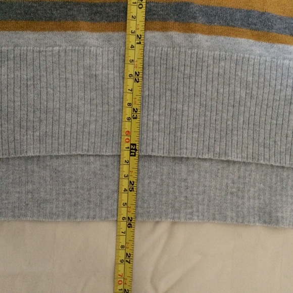 Gap sweater with grey/yellow/white stripes M - Picture 8 of 8